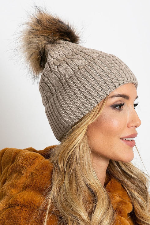 Bonnet model 208257 AT